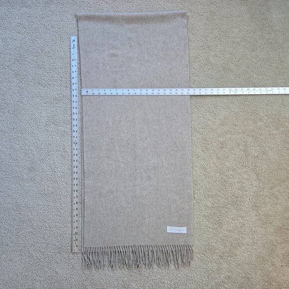 NWOT Babaton Cashmere Scarf Oatmeal Tan - Picture 3 of 11